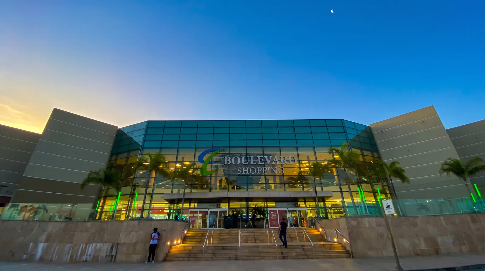 Fachada do Boulevard Shopping Vila Velha